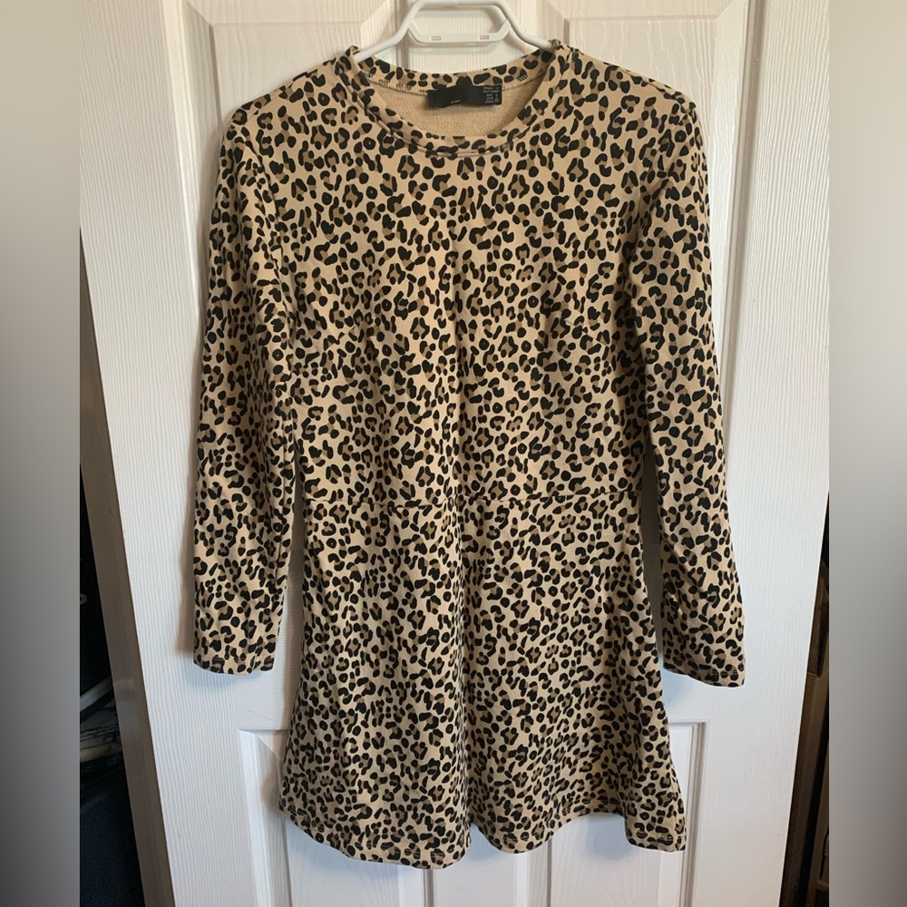 🎀3/$35 Leopard print dress🎀